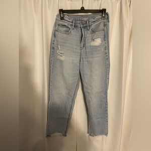 American Eagle 90s Boyfriend Jeans